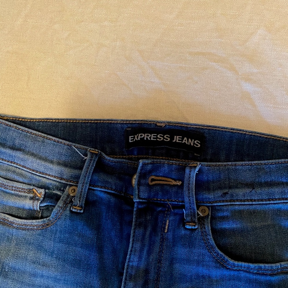 Express freyed jeans size 4 regular - Picture 3 of 4